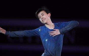 华裔小将16岁为美夺冠，称身为美国人倍感骄傲，父母都是清华毕业