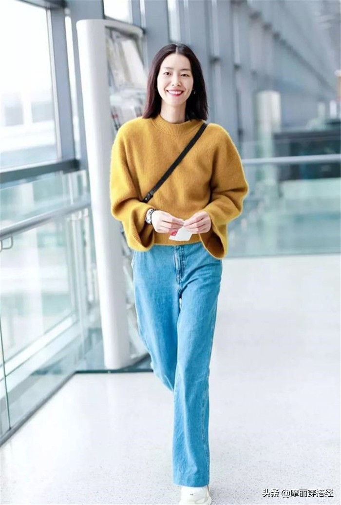 高腰牛仔阔腿裤搭配让土气变洋气,牛仔阔腿裤春季搭配