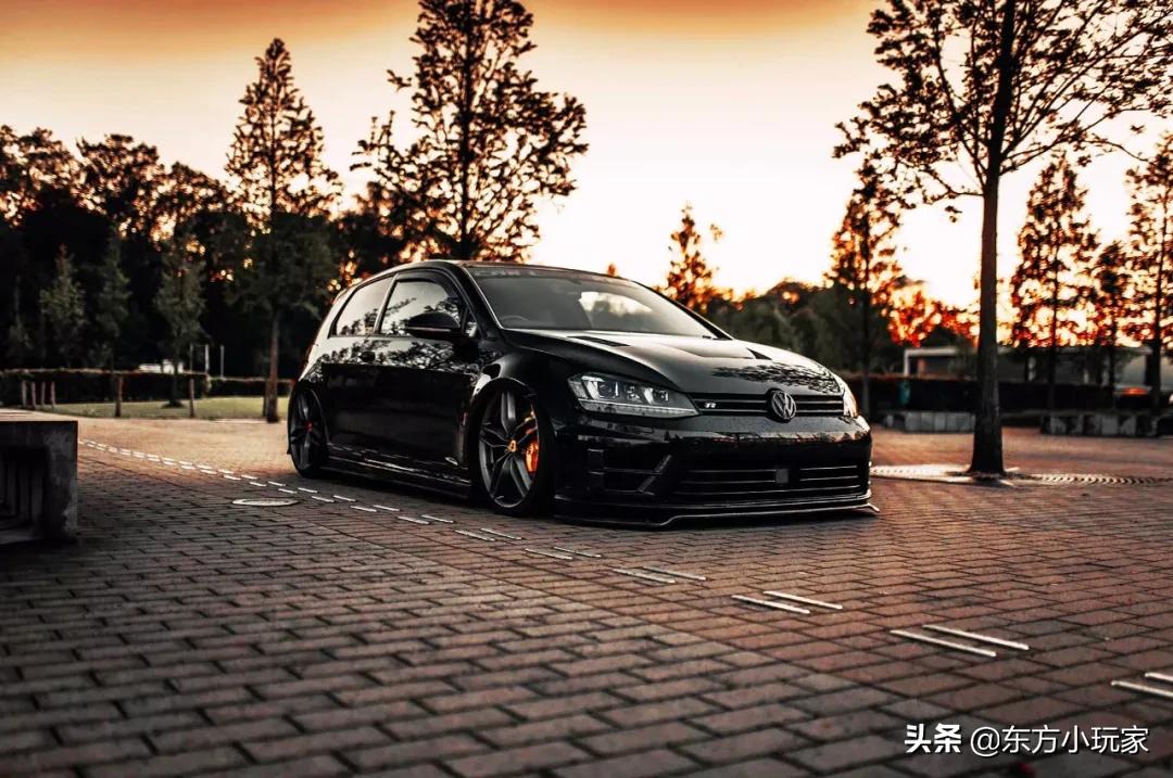 改装再好看,还是一辆“大众”还是带R的,她还是最后上他的奔驰