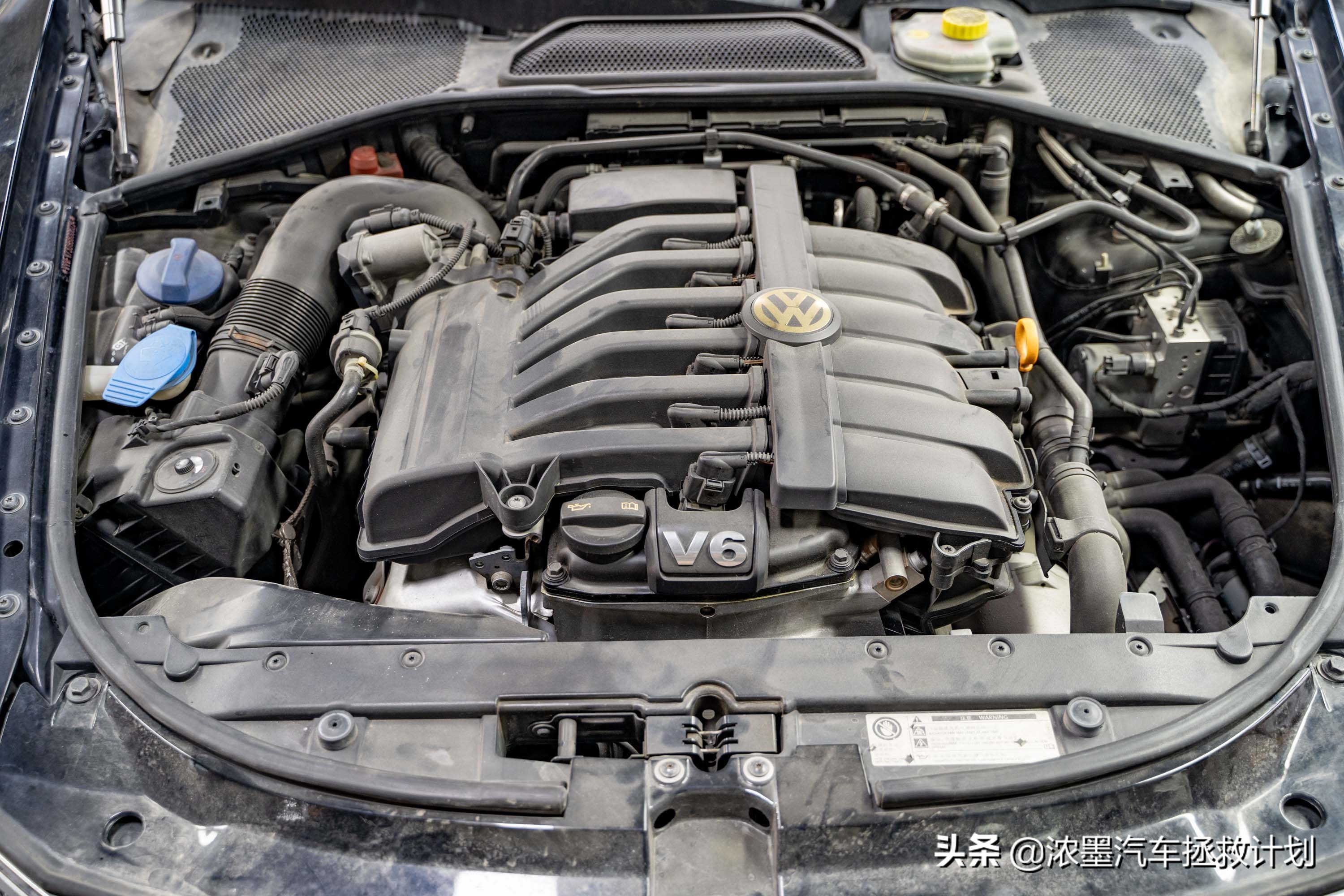 大众辉腾vr6,德系老款大众辉腾