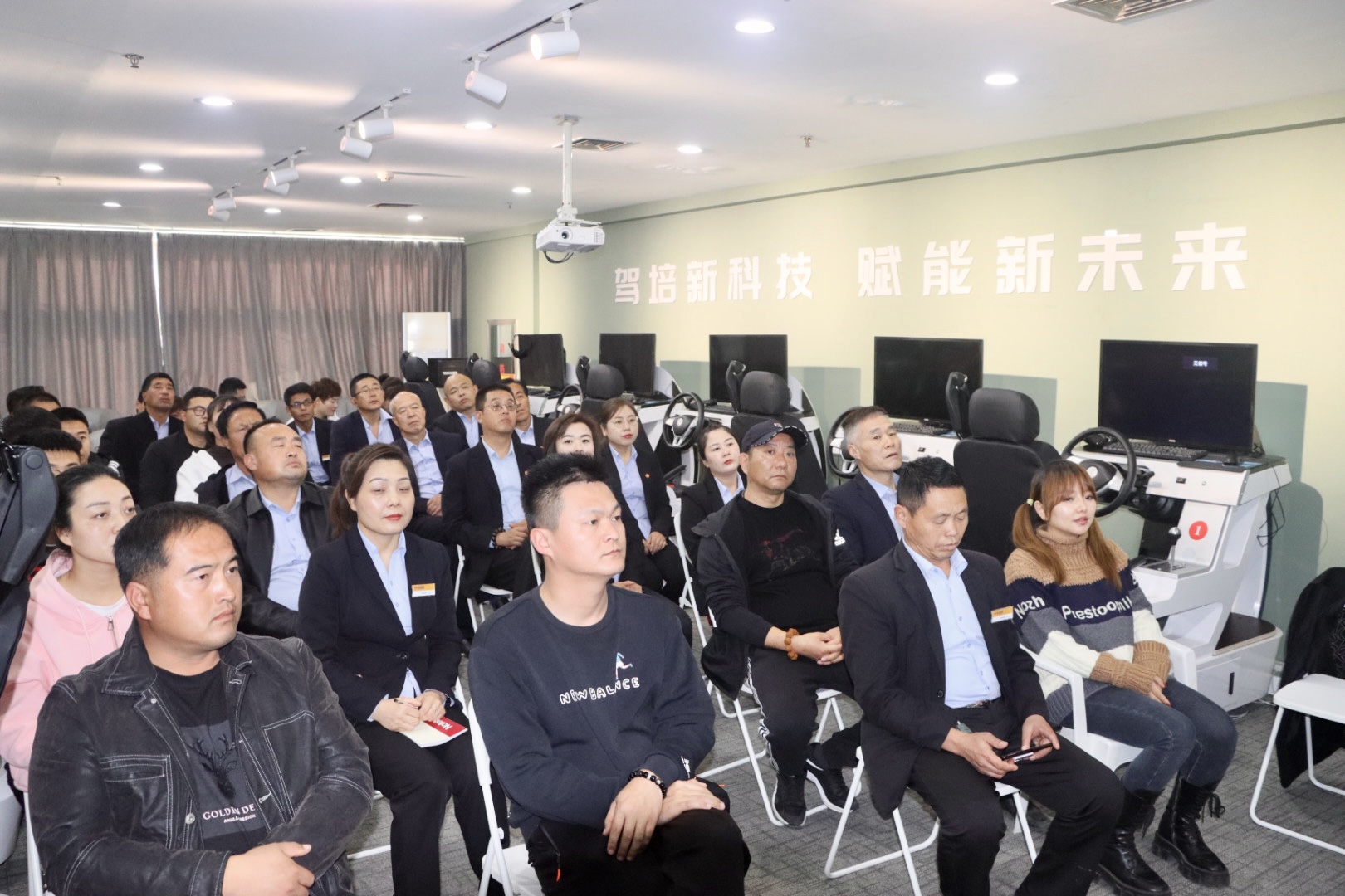 黄河驾校视频教学,渭南市黄河驾校怎样