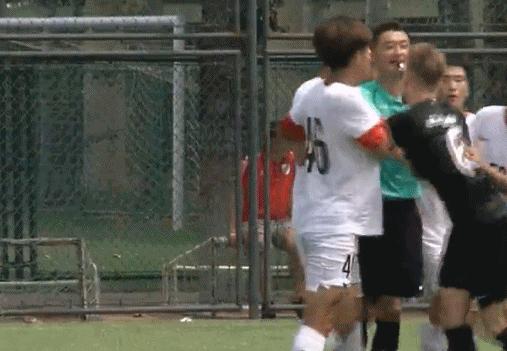 国足停球集锦搞笑视频,惨不忍睹的国足停球集锦