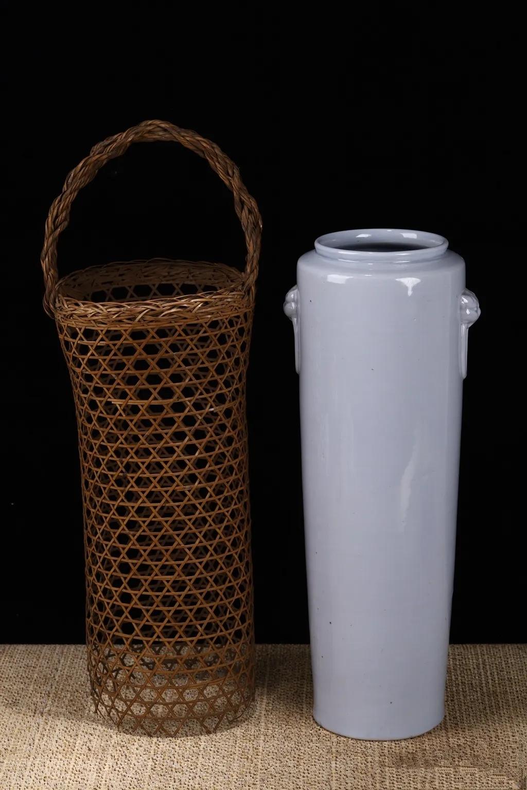 象腿瓶和筒瓶区别,象腿瓶单色釉