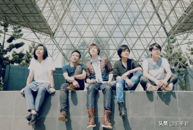 摇滚天团*月天五**，平凡人的梦想也会有出头天