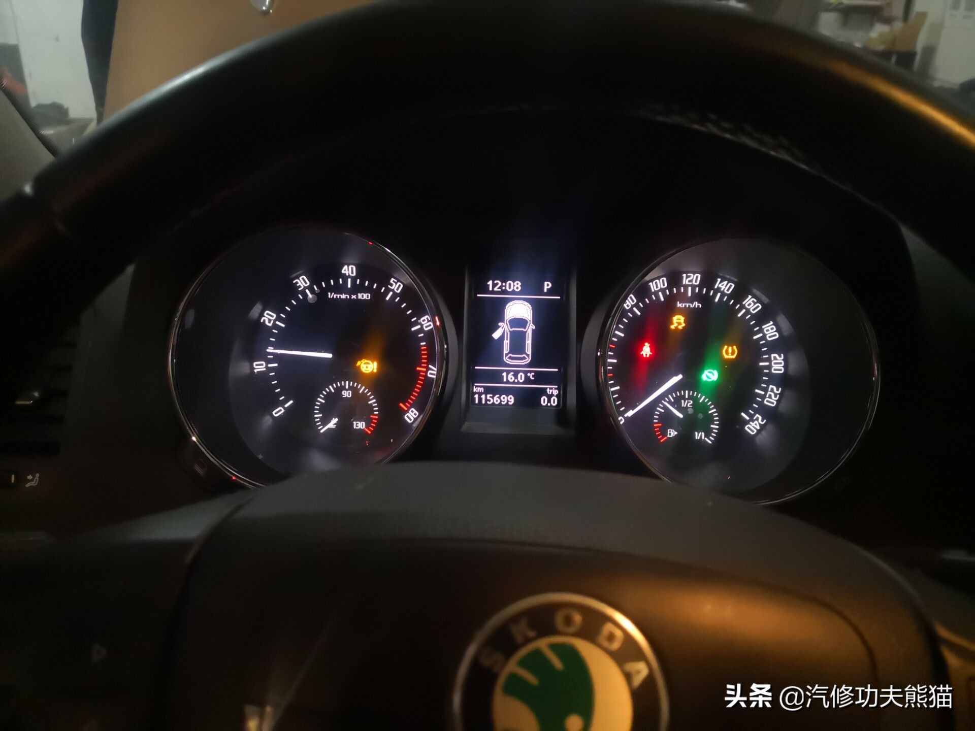 斯柯达烧机油是免拆治理还是大修,斯柯达昊锐烧机油大修