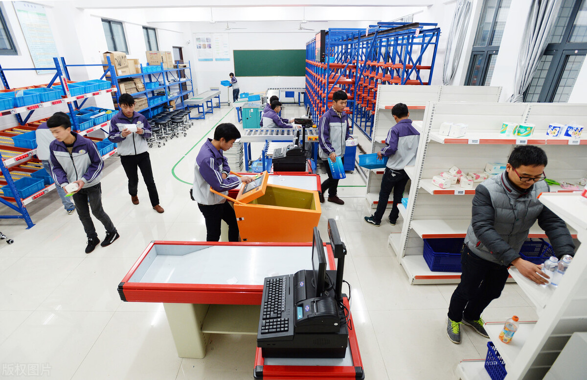 厌学如何正确引导逃课,面对叛逆期不肯上课的孩子