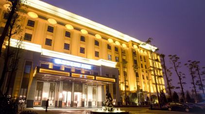 成都诺亚方舟酒店在哪里,成都诺亚方舟酒店免费玩