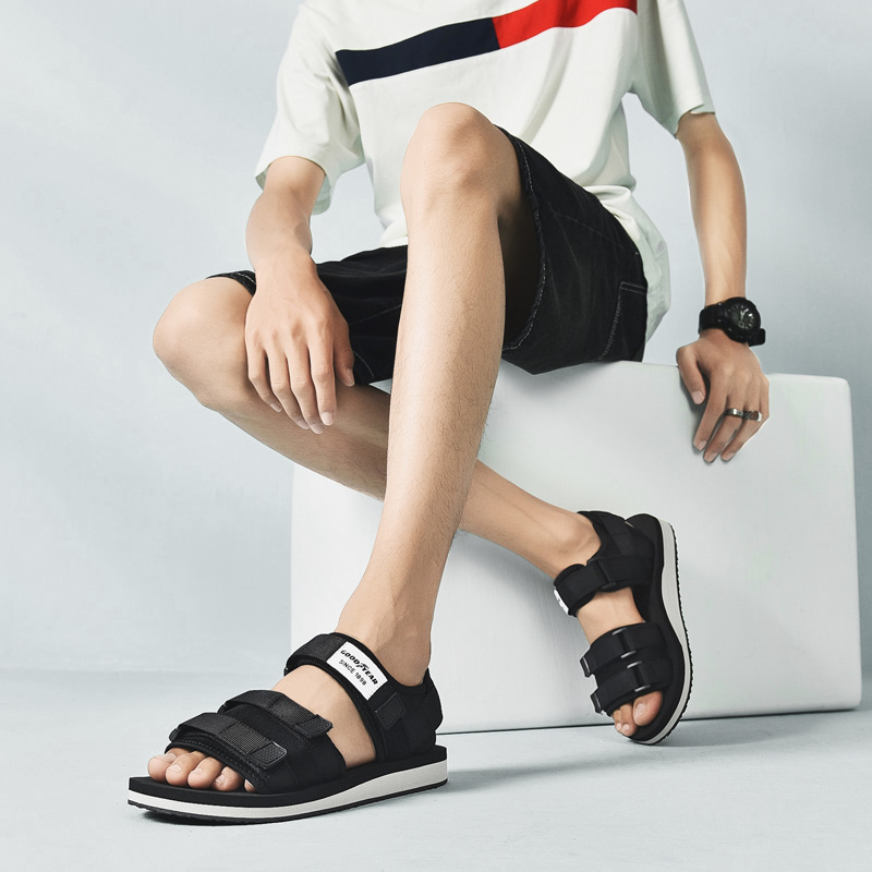 夏日海滩必备鞋,夏天凉快的旅游鞋推荐