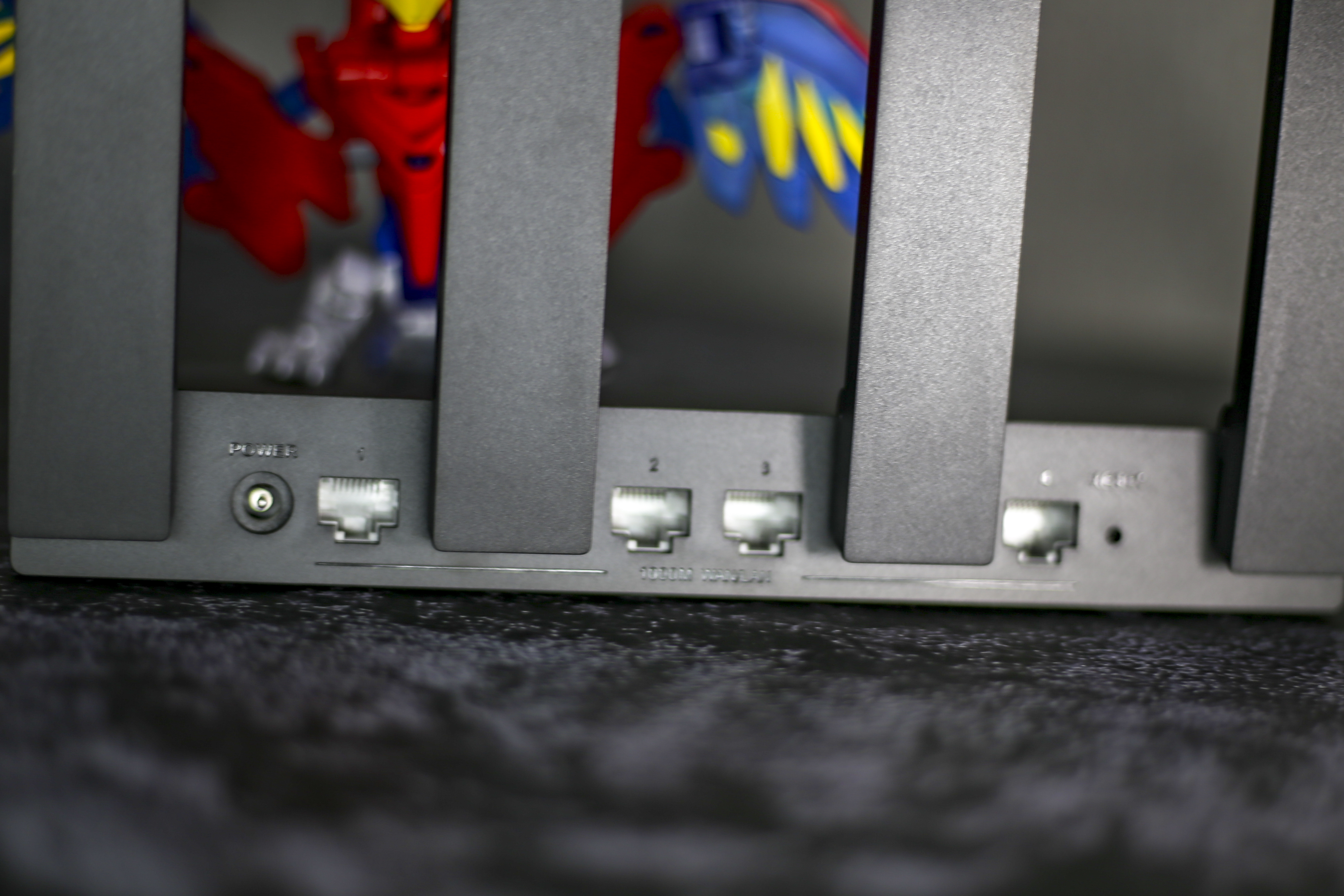 华为ax3pro7206路由器开箱视频,华为ax3pro路由器标准版和高配版