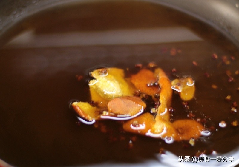 油炸剩油的妙招,油炸的油怎么变香油