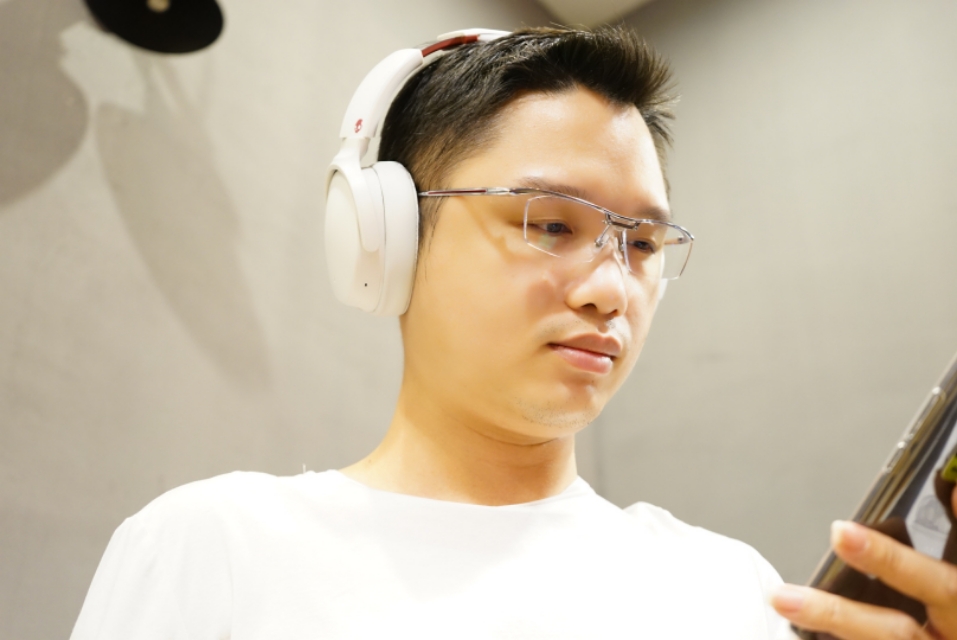 骷髅头头戴式耳机venue,千元级降噪蓝牙耳机推荐