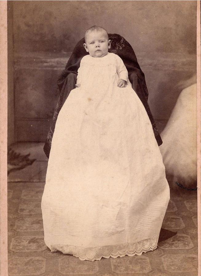 历史上真实的50张老照片,历史上一些令人震撼的老照片