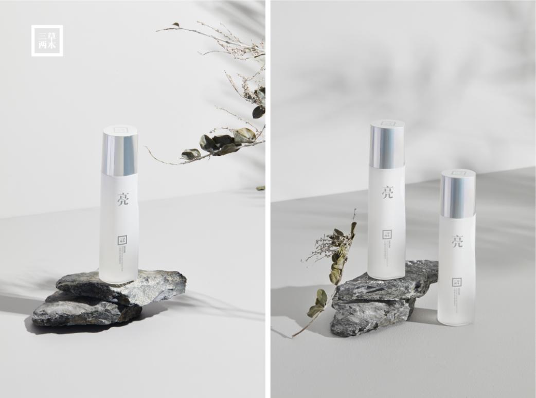 三草两木光明,三草两木亮颜季