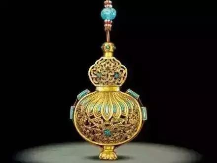 古法黄金手镯传承中的尊贵与优雅,宫廷古法黄金手镯