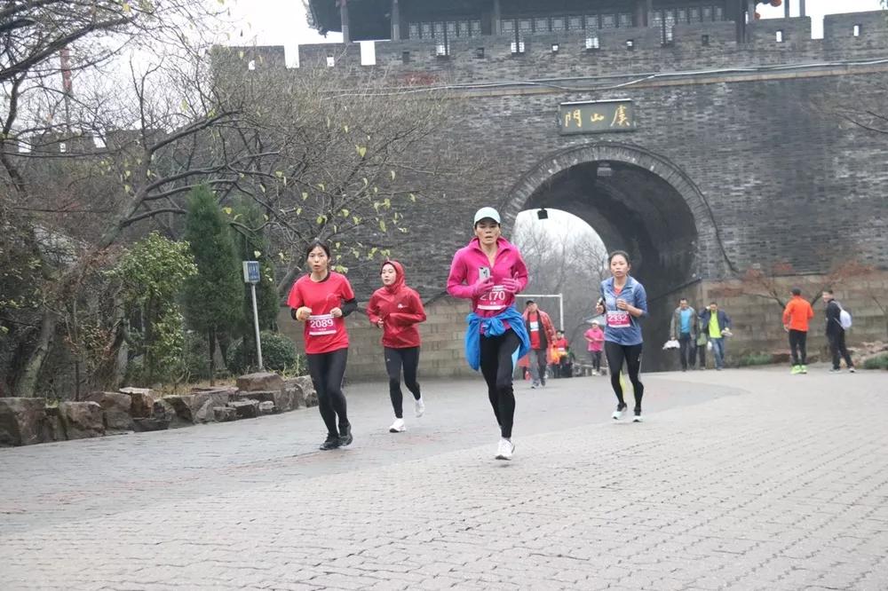 常熟市中学登高活动,迎新年登高活动