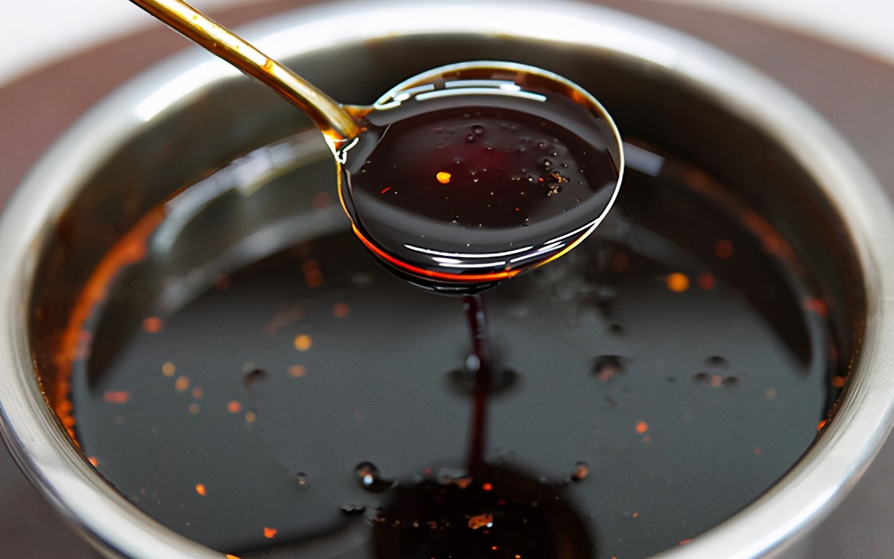 自制辣酱饺子,自制红油面酱料