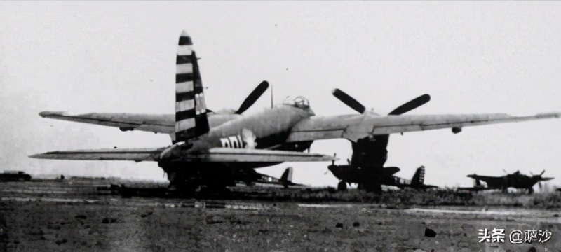 折中国战斗机,折翼战鹰战斗机