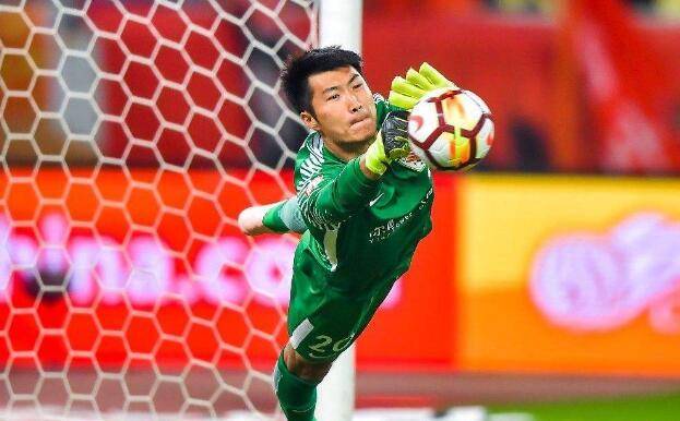 他是鲁能最重情重义的球员,为球队甘愿打替补多年,深受球迷认可