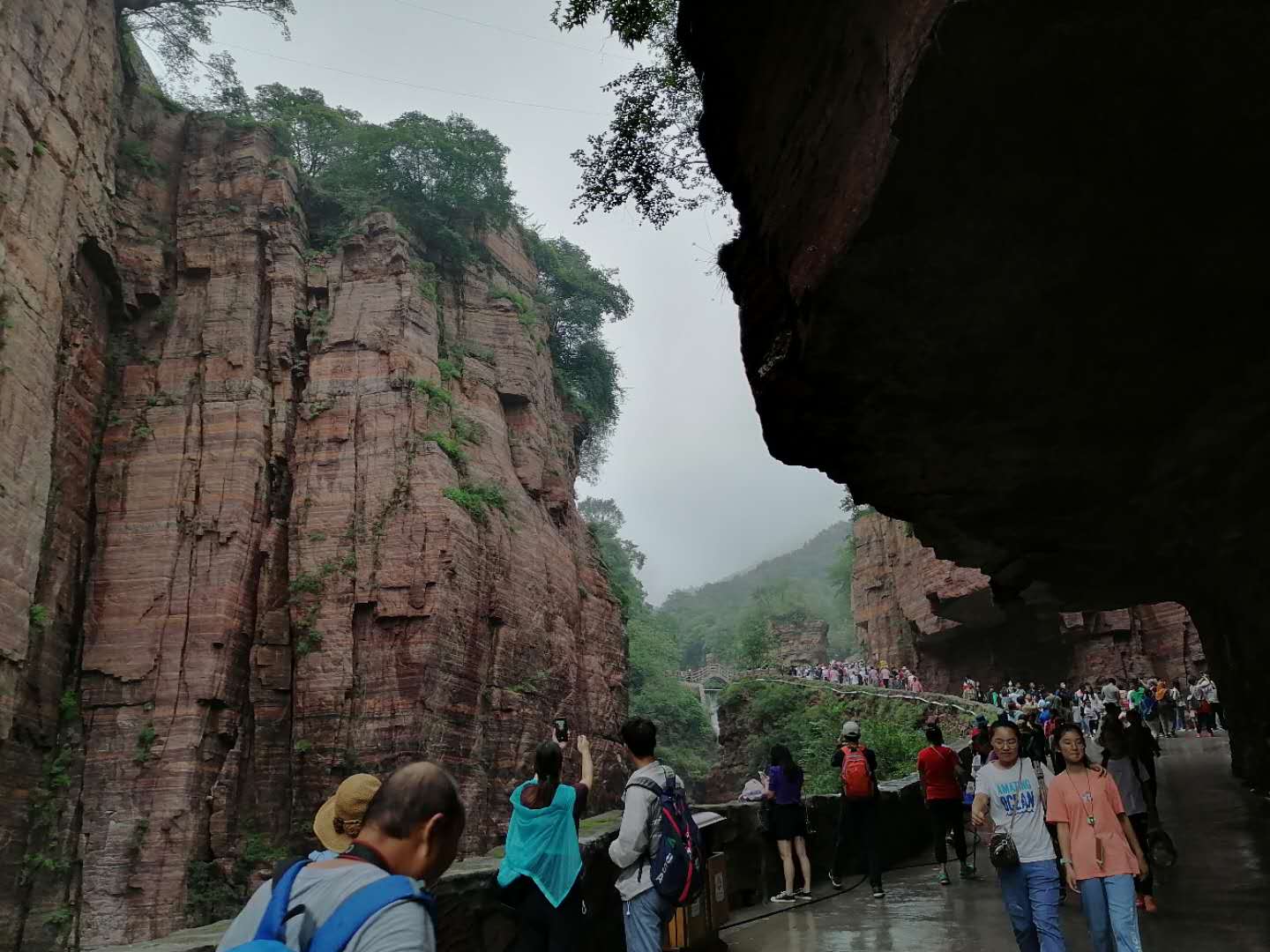 南太行郭亮村旅游一日游攻略,河南最值得去的景区郭亮村