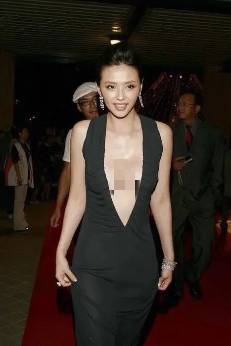 吸毒的女明星萧淑慎,出演乔家大院吸毒的女演员萧淑慎