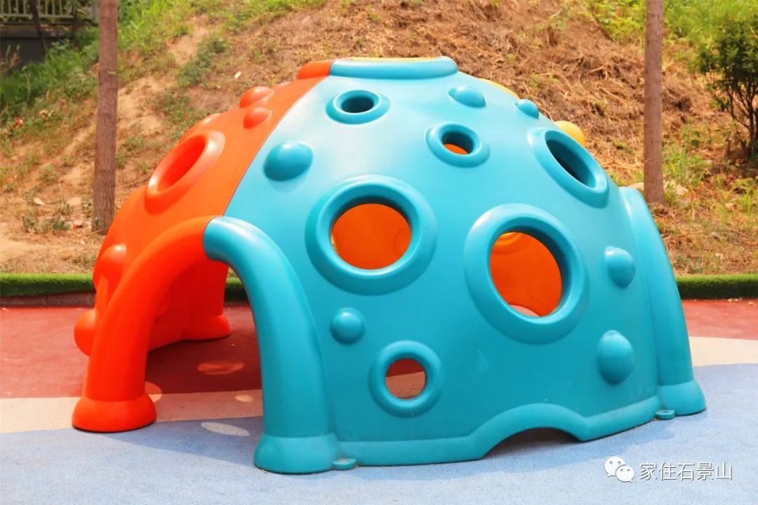 钃濆ぉ娴疯穬鍙岃骞煎効鍥寳浜煶鏅北,鐭虫櫙灞卞弻璇辜鍎垮洯