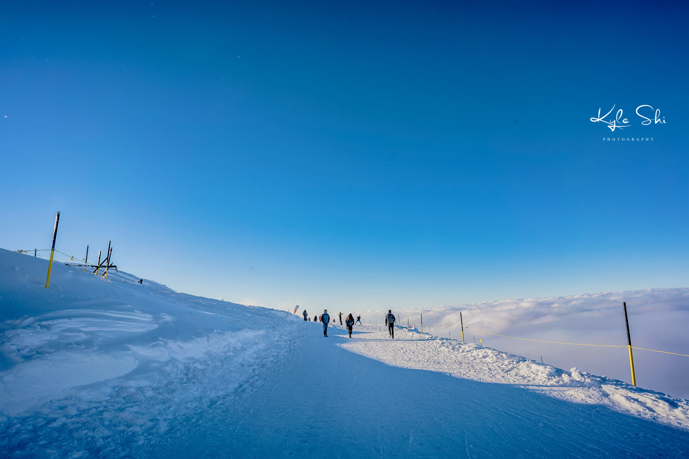 瑞士高山滑雪上演惊险与刺激,瑞士滑雪的真实感受