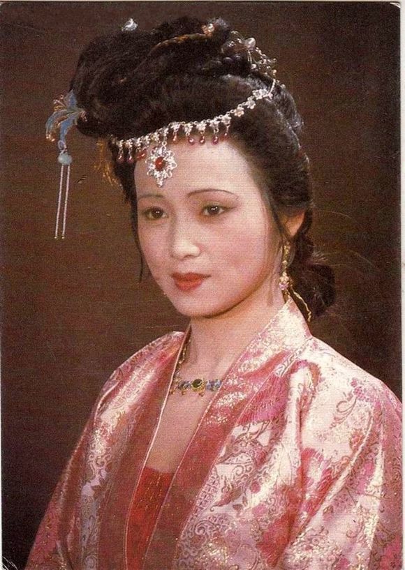 红楼梦秦可卿在天香楼发生了什么,红楼梦秦可卿命丧天香楼