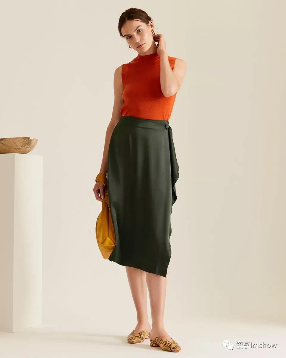 梅根王妃经典服装品牌,梅根王妃连衣裙品牌