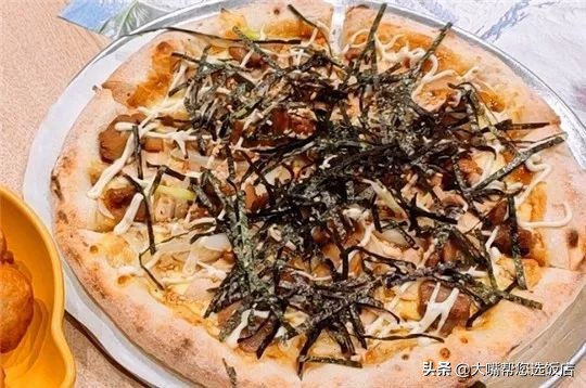 #吃遍大连#披萨的诱惑!一个蕴藏着芝士力量的神物