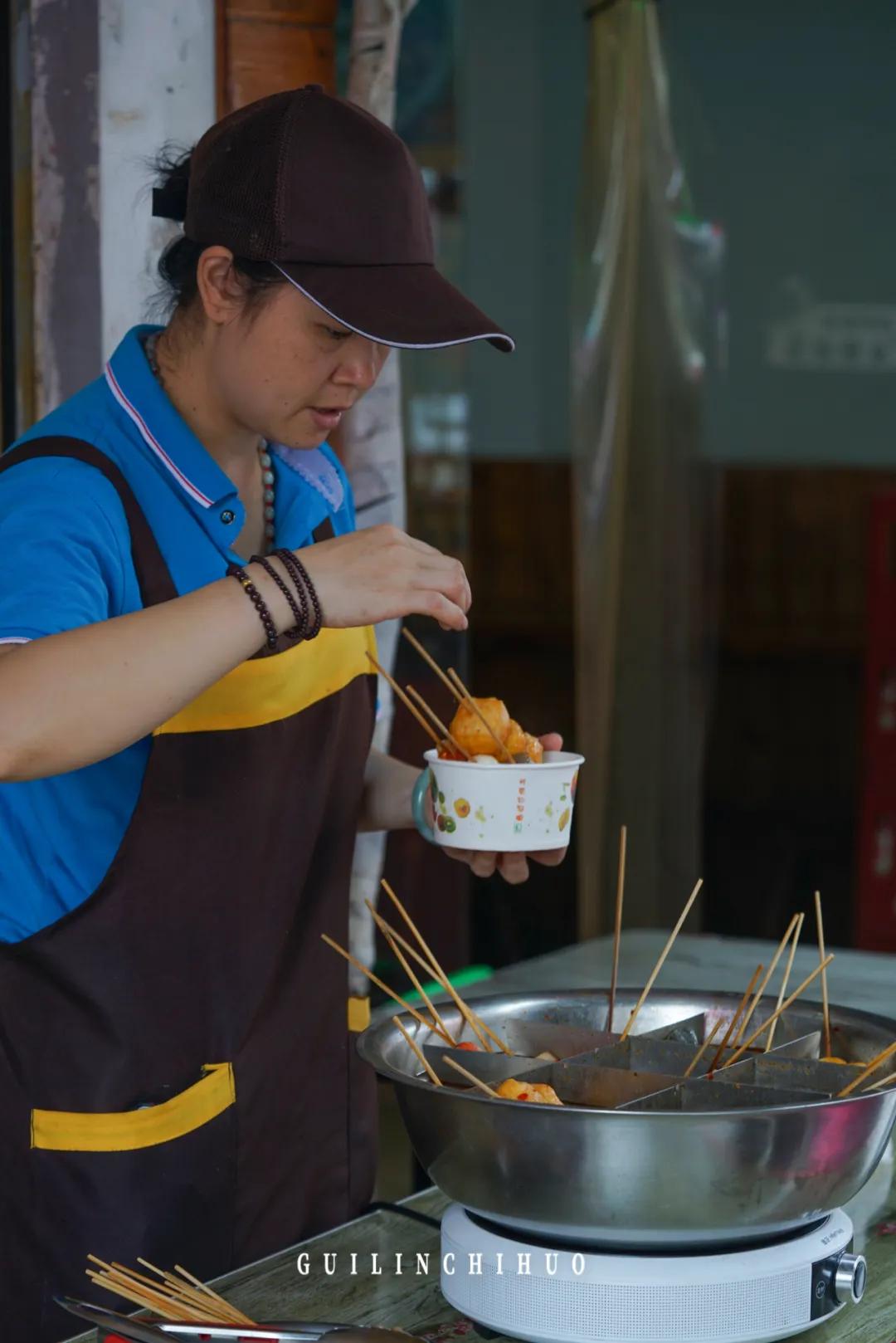 三里美食一条街,隐藏在巷子里的神秘小吃
