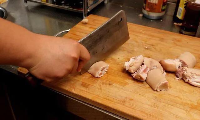 含有女人所需的天然黄体酮,它是天然雌激素女人常吃