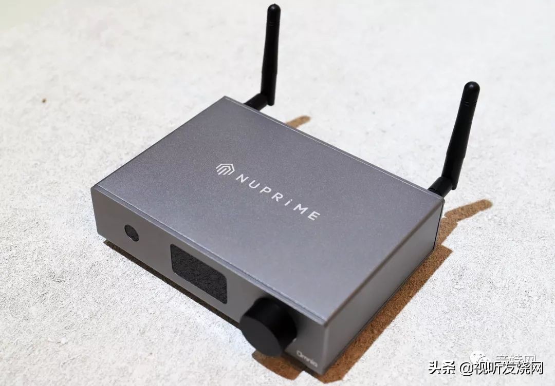 蓝牙接收器？网播？数播？解码（DAC）？前级？ADC？它都是