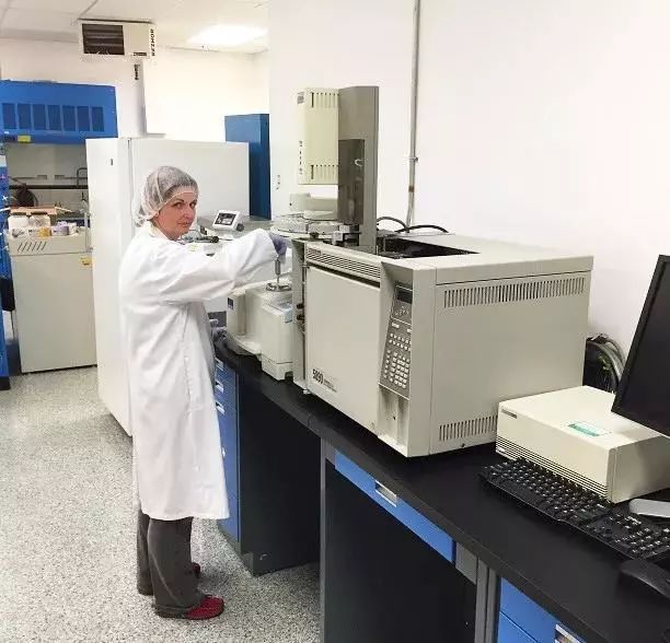 氨基酸洗发水有哪些功效养发,氨基酸养发洗发水