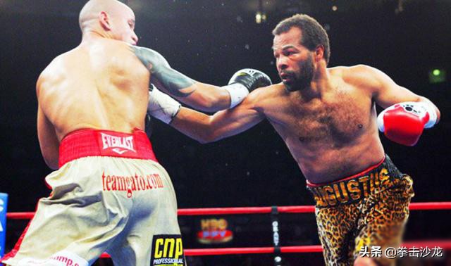 梅威瑟10秒ko全过程,梅威瑟一回合三次击倒日本小将