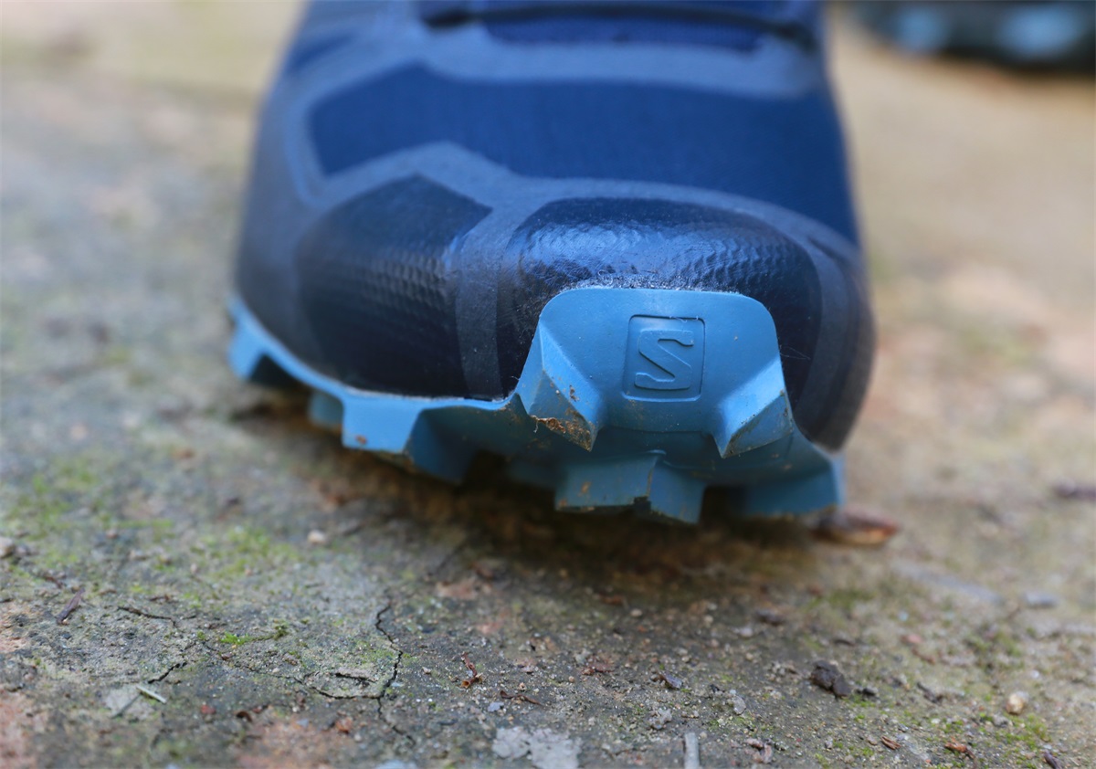 萨洛蒙跑步鞋怎么样,萨洛蒙跑步鞋和登山鞋