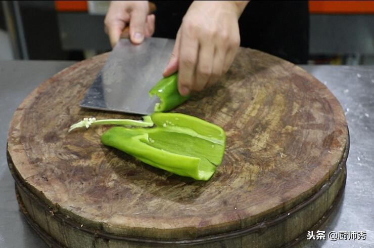 兔肉5种简单美味的做法,兔肉怎么做才好吃还好看