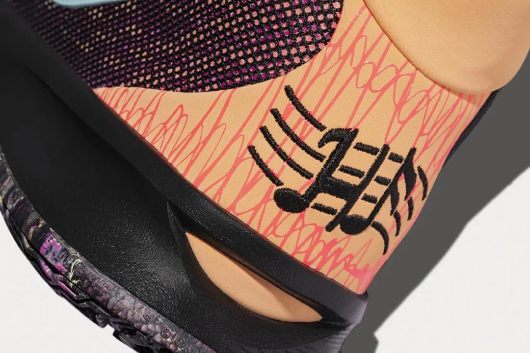 nba欧文7黑白上脚,欧文上脚欧文7全部配色全身照