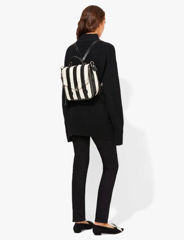 买一个品质好的女士双肩包,小女生适合背的双肩包推荐