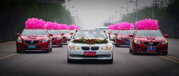 劳斯莱斯出一次婚车得多少钱,劳斯莱斯加长版婚车多少钱