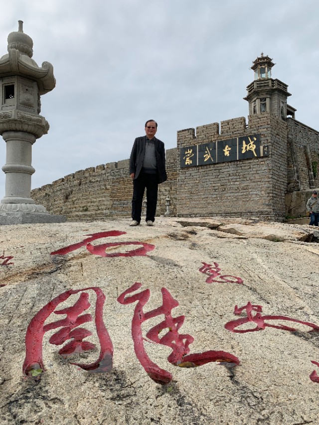 眼看这座石材城就要毁于一旦,张宝通实地调研后撰文呼救