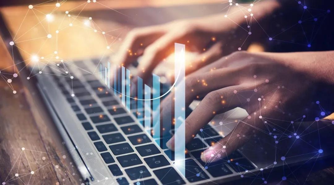 初中生骗几十个大学生,初中生骗博士