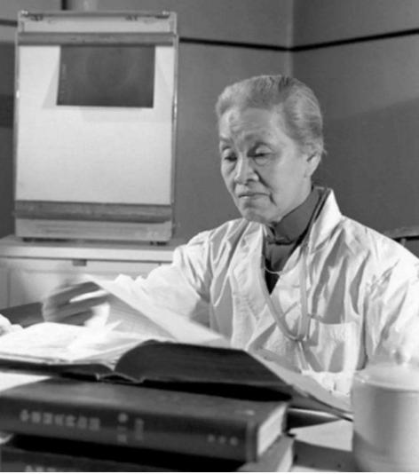 中国第一位女院士原来是她？个性突出，人们尊称她先生，一生未婚