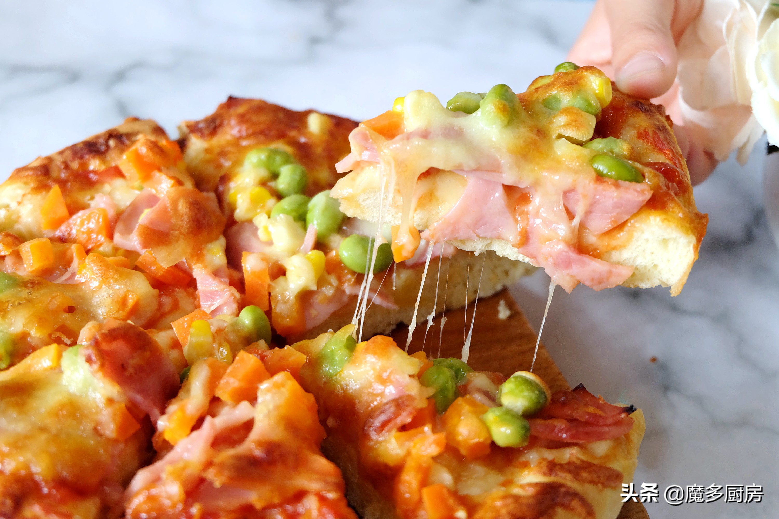 披萨最简单的做法连5岁小孩都会,适合小孩做的美食披萨不用芝士