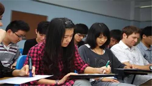 武汉十大贵族国际学校,武汉超级难进的七大贵族学校