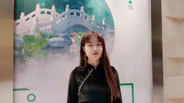 贫困女孩被资助5年只考上三本,河南贫困山区的孩子奖状