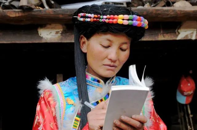 洛克徒步木里到稻城翻的是哪座山,秘境四川甘孜