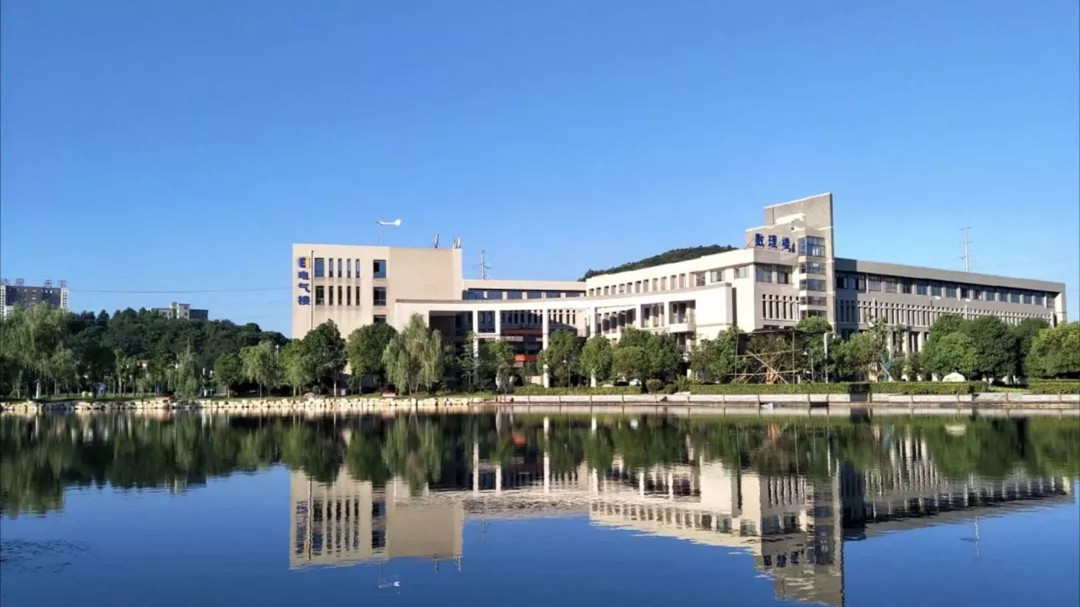 安徽理工大学录取分数低于安徽工业大学,真的是安徽理工更弱?