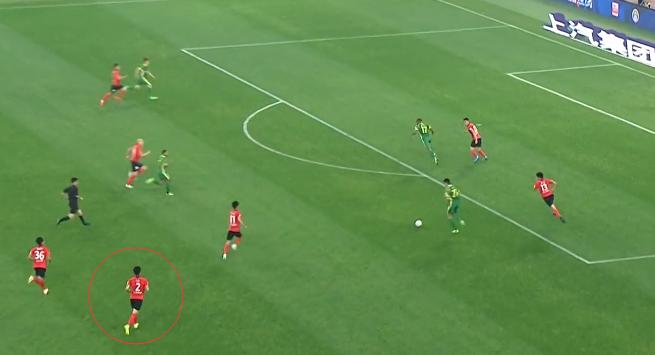 国脚失误丢球,前国脚2场3次失误丢球国家队