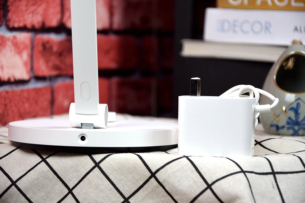 绫冲鍙扮伅pro鍜屽ソ瑙嗗姏鍙扮伅鍖哄埆,绫冲鍙扮伅pro璇诲啓鐗堝喎鑹插拰鏆栬壊