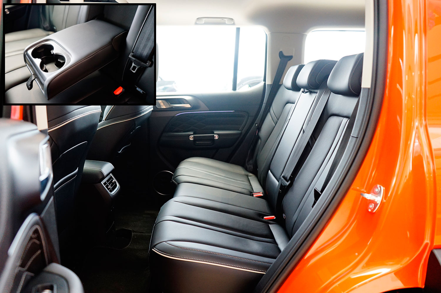 wey坦克300和长城坦克300,wey坦克300银色量产实车